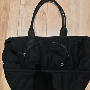 lululemon travel/work/gym black tote bag
